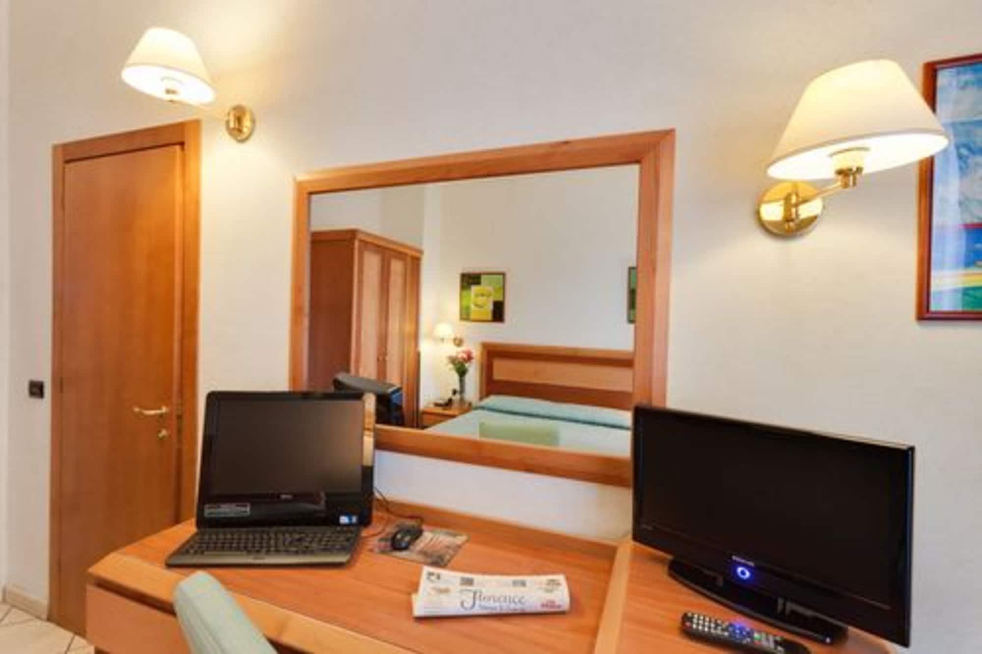 Hotel Mia Cara & Spa Φλωρεντία Εξωτερικό φωτογραφία