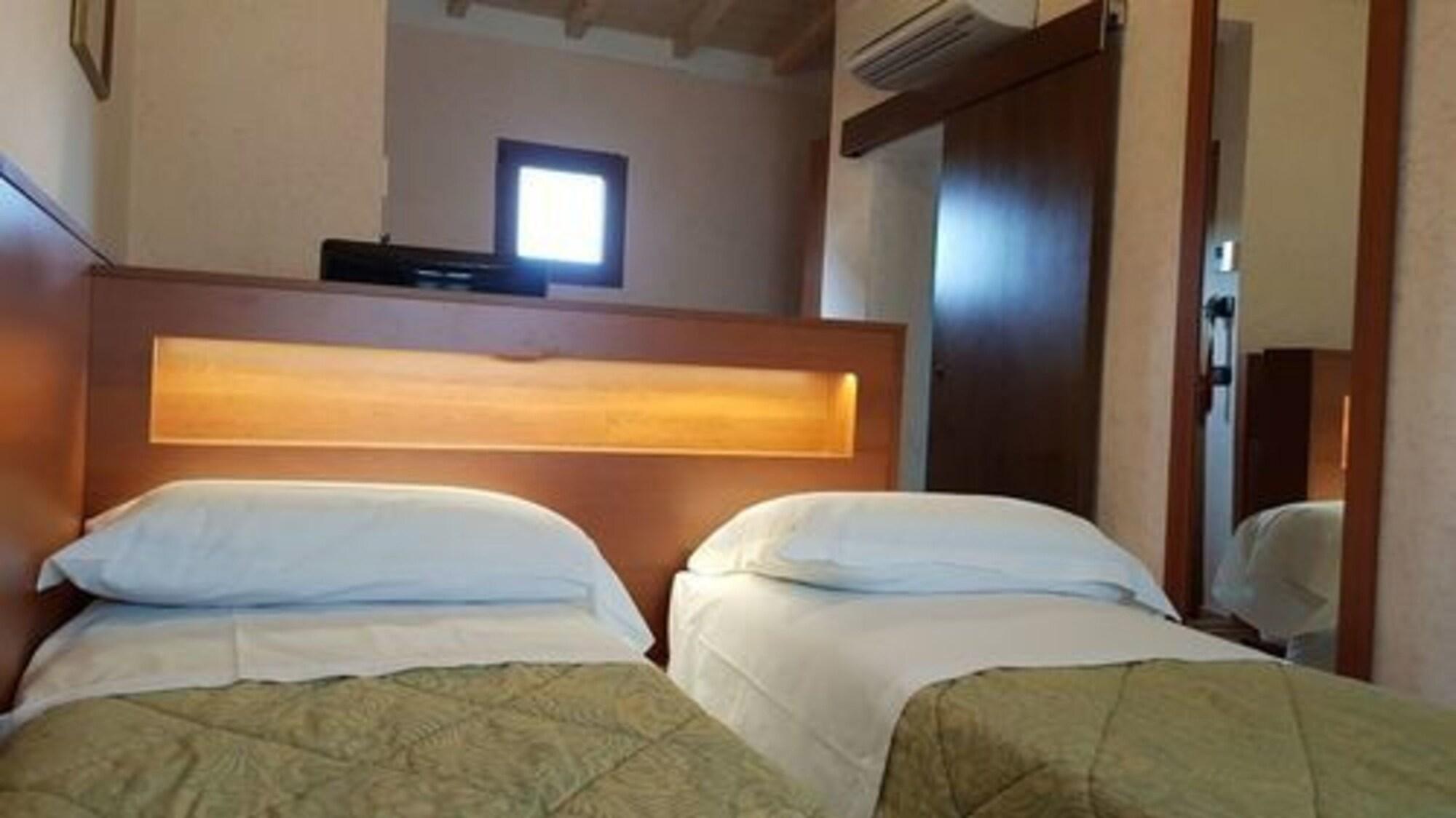 Hotel Mia Cara & Spa Φλωρεντία Εξωτερικό φωτογραφία